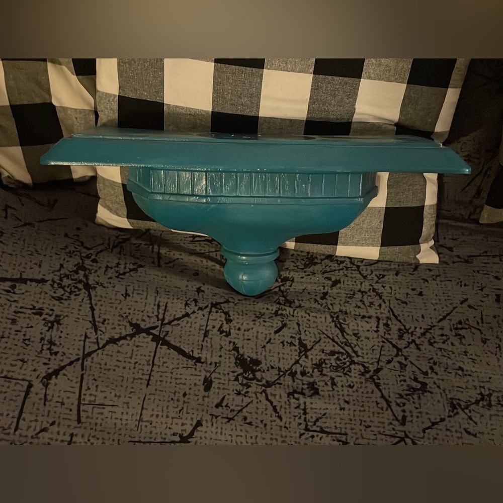 wall shelf